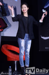 组图：李民基金高恩宣传新片《Monster》