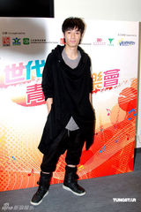 高清图：张敬轩愿配合廉署调查 官恩娜否认被压价