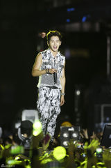 独家高清：EXO等献唱韩流音乐节 SHINee唱新歌