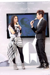 组图：阿娇被问玉照反应大 称要随时间“放低过去”