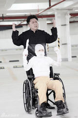 组图：喜剧片《大片》精选剧照