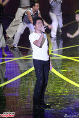 组图：齐秦助阵金钟奖献唱经典金曲