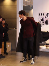 组图：韩星朴海镇上海购物装扮时尚