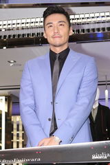 组图：胡兵台北出席活动 透露将自掏腰包拍时装剧