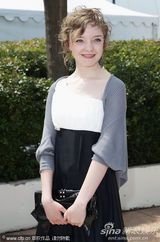 幻灯图集：《你是我的欢乐》记者会 女主角清新亮丽