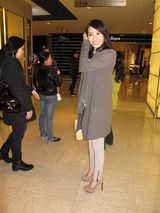 组图：黎姿平安夜携两女外出购买圣诞礼物