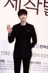 高清组图：张娜拉崔丹尼尔等宣传新剧《学校2013》