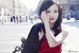 高清组图：陶红现身巴黎街头 演绎东方妩媚风情