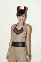 组图：《变身男女》录影 郑希怡陈伟霆一同亮相