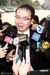 幻灯图：首届感动香港十大人物评选启动 