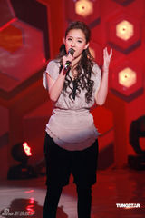 幻灯图集：刘力扬携专辑现身“劲歌金曲” 