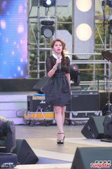 组图：王菀之参赛没想过拉票 肠胃不适急如厕