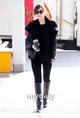 组图：《IRIS2》赴匈牙利取景 李多海等亮相机场