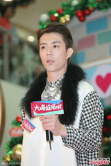 组图：JPM王子创潮牌赞助绯闻女友杨丞琳