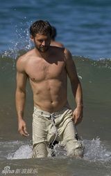 组图：《速度与激情》保罗-沃克生前照片回顾