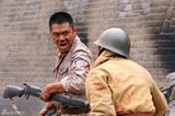 组图：《石光荣的战火青春》邵兵演绎铁汉柔情