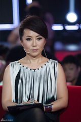 组图：《天下无双》阿宝交友不慎被好友吐槽