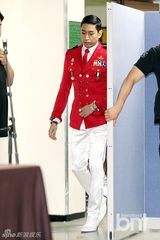 组图：神话组合出席亚洲巡演首尔站记者会