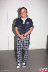 组图：曾志伟开发布会辞去演员协会会长一职