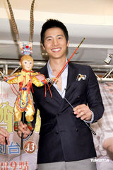 幻灯图：李尚禹抵台宣传 入戏太深称对女生没感觉