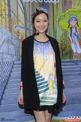 组图：叶熙祺现身铜锣湾 自曝收郭富城祝福短信