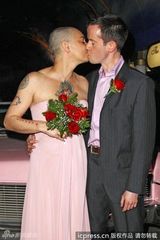 组图：辛妮-奥康娜四婚仅维持16日告终