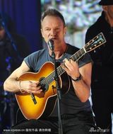 幻灯图：好莱坞群星海地赈灾义演 精彩现场回顾