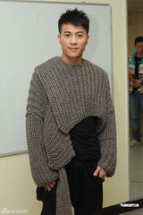 组图：《劲歌金曲》再录影 容祖儿梁汉文等亮相