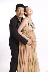 高清图：郭晓冬4月当爸爸 携怀孕娇妻出镜秀恩爱