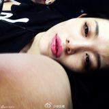 组图：曝汪峰旧爱名模照片 曾为其生育一女