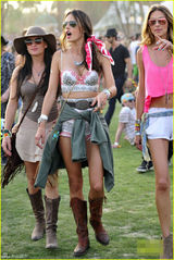 组图：《变3》女主牵手陌生男 疑与斯坦森情变