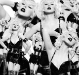 高清组图：克里斯蒂娜性感回归 新造型狂野撩人