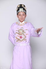 组图：谢娜演王熙凤戴军扮贾琏 大张伟扮李云迪