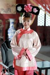 组图：《爱情公寓3》开播 邓家佳私房剧照曝光