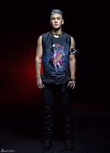 组图：NU'EST-M发写真 时尚帅气展潮范儿