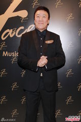 组图：陈欣健庆祝入行五十周年将推自传