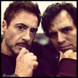 组图：《复联2》演员齐“剧透” 美队破坏队形