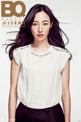 组图：白百何《BQ》封面 芬芳雅致清新绽放