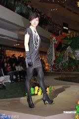 幻灯图：陈茵媺等性感走秀 陈爽大赞阿Sa(蔡卓妍)EQ高