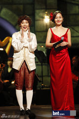 组图：孙浩英《歌剧明星》获胜 严智苑主持礼服抢眼