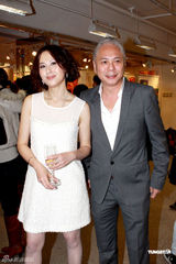 《至八画展》开幕明星捧场 郑裕玲愿画裸体耀祥