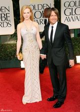 高清组图：妮可-基德曼携手凯斯-厄本红毯秀恩爱