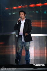 组图：王后驾到收官 谢霆锋李宇春孙燕姿热爆全场