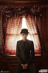 组图：方大同新MV添亲密拥抱镜头 害羞惹爆笑