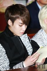 组图：朴基雄M.pire等出席韩流大奖颁奖典礼