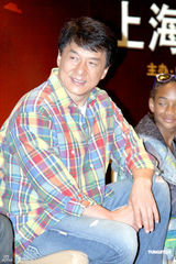 幻灯图：成龙与贾登师徒情深 威尔史密斯助阵