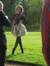 幻灯图集：“赫敏”艾玛-沃特森写真花絮 服饰华丽古典