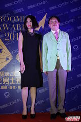 组图：贾乃亮当奶爸有难度 何洁谈释小龙超尴尬