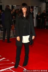 组图：麦当娜半露酥胸造势《倾国之恋》伦敦首映