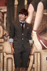 高清组图：珉豪Sulli出席《花样少年少女》发布会